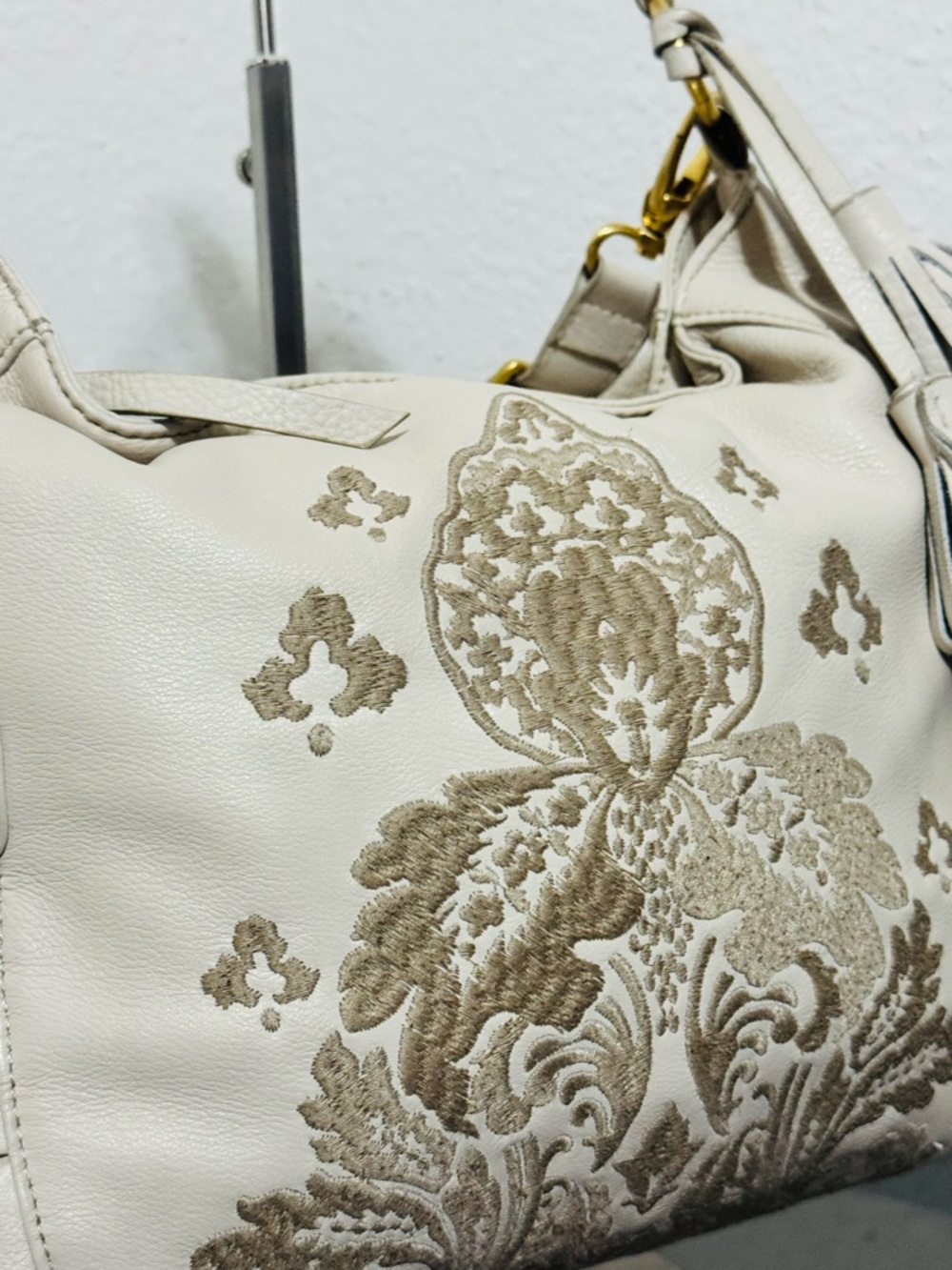 Isabella Fiore Cream Shoulder Bag with Gold Embroidered Motif - Picture 5 of 16